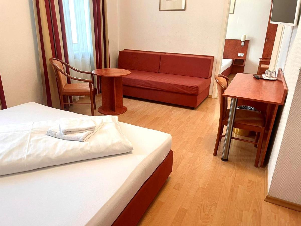 Hotel Am Ledermuseum Offenbach am Main Bagian luar foto