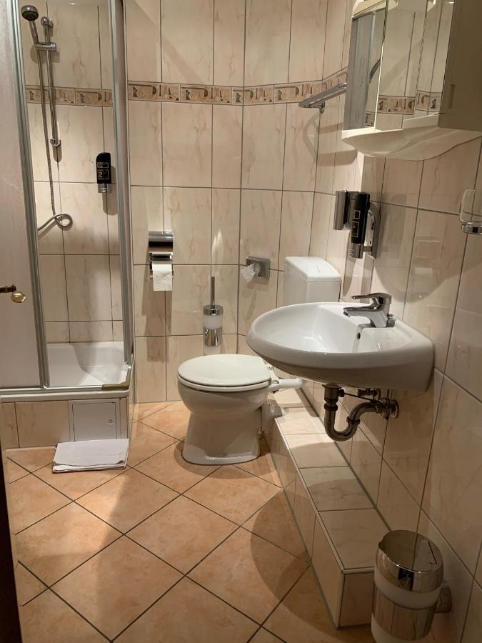Hotel Am Ledermuseum Offenbach am Main Bagian luar foto