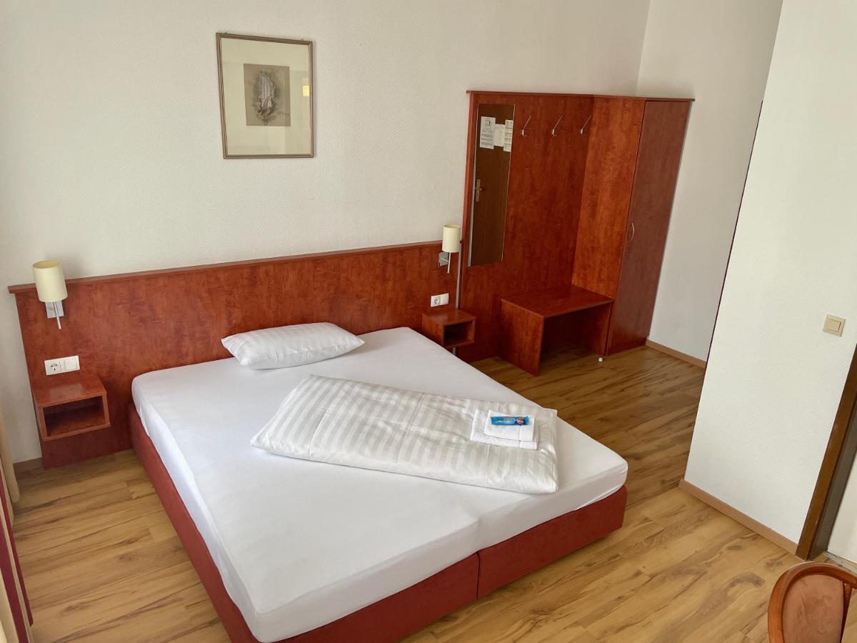 Hotel Am Ledermuseum Offenbach am Main Bagian luar foto