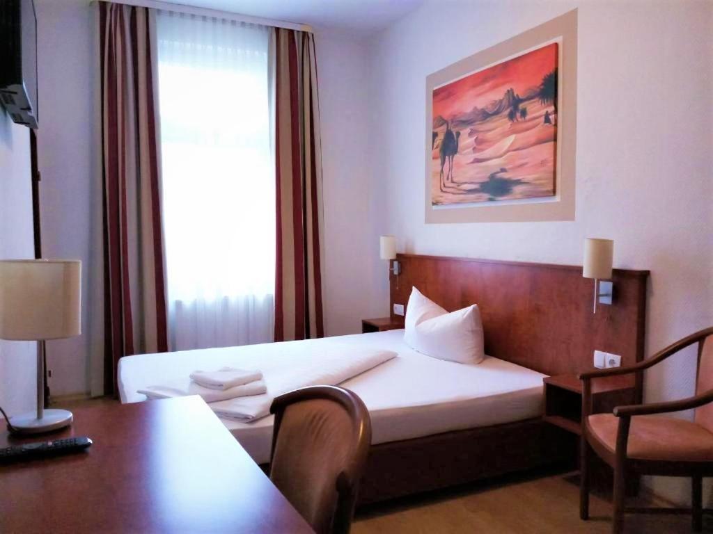 Hotel Am Ledermuseum Offenbach am Main Bagian luar foto